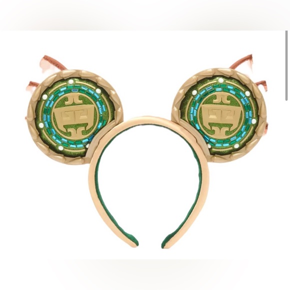 - NWT Wakanda Forever Disney Parks Mickey Ears Namor Marvel Black Panther - Picture 2 of 4